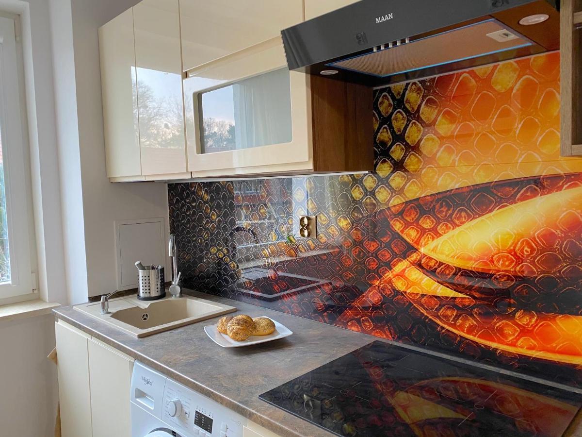 Swish Apartment -10 Min To Old Town Gdansk,Pkp & Shopping Mall Buitenkant foto